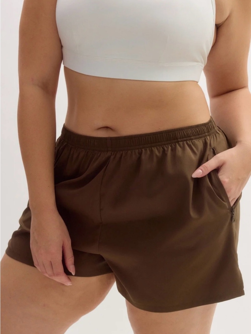 Girlfriend collective Women's Brown Elastic Waist Active Shorts